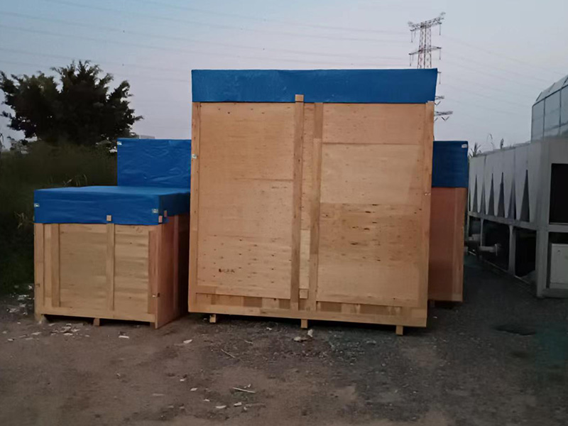 框架木(mù)箱是如(ru)何實現(xiàn)防水通(tōng)風效果(guǒ)